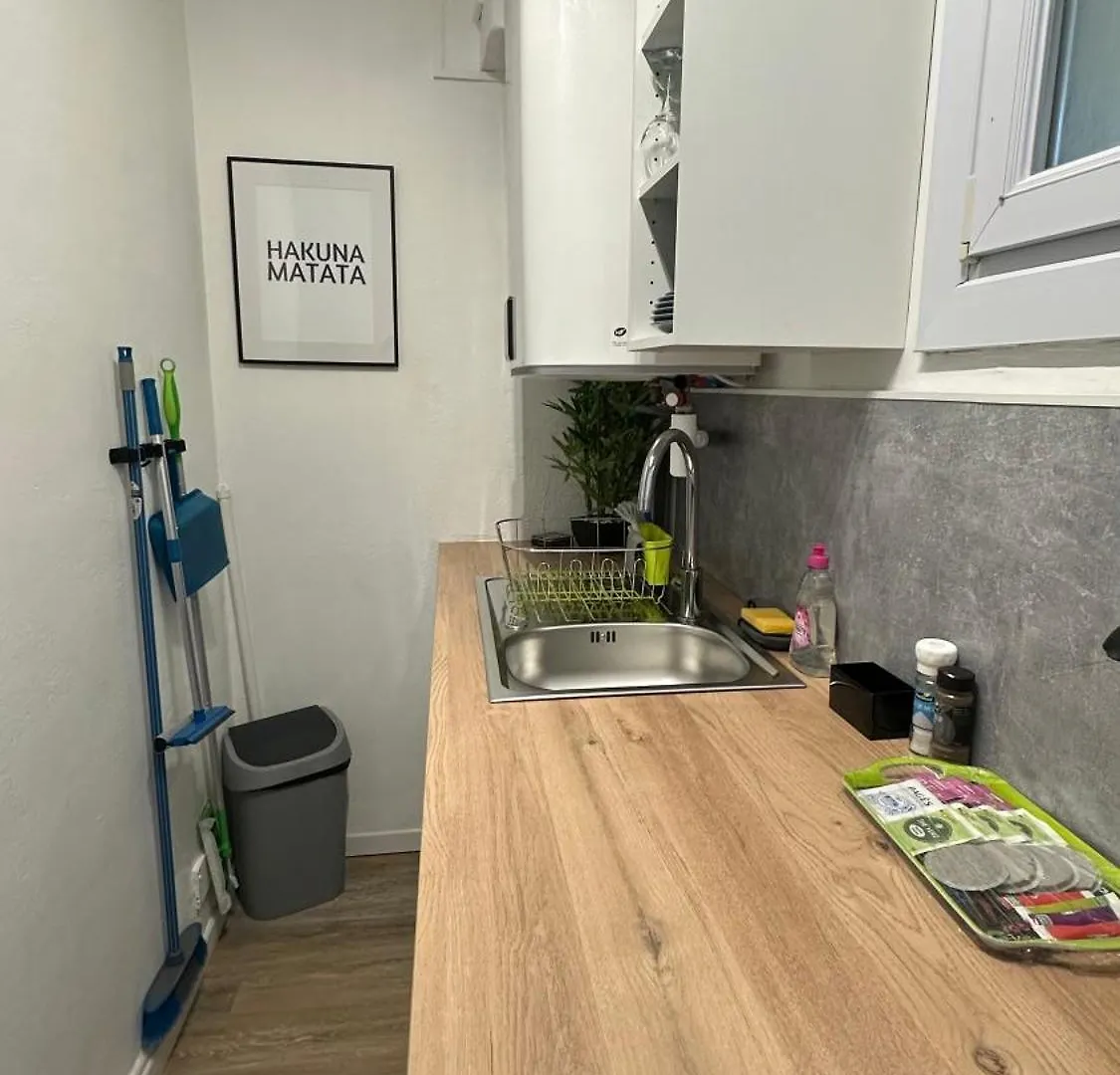 Appartement Renove - Le Cosy A 150M De La Mer Saint-Raphael  France